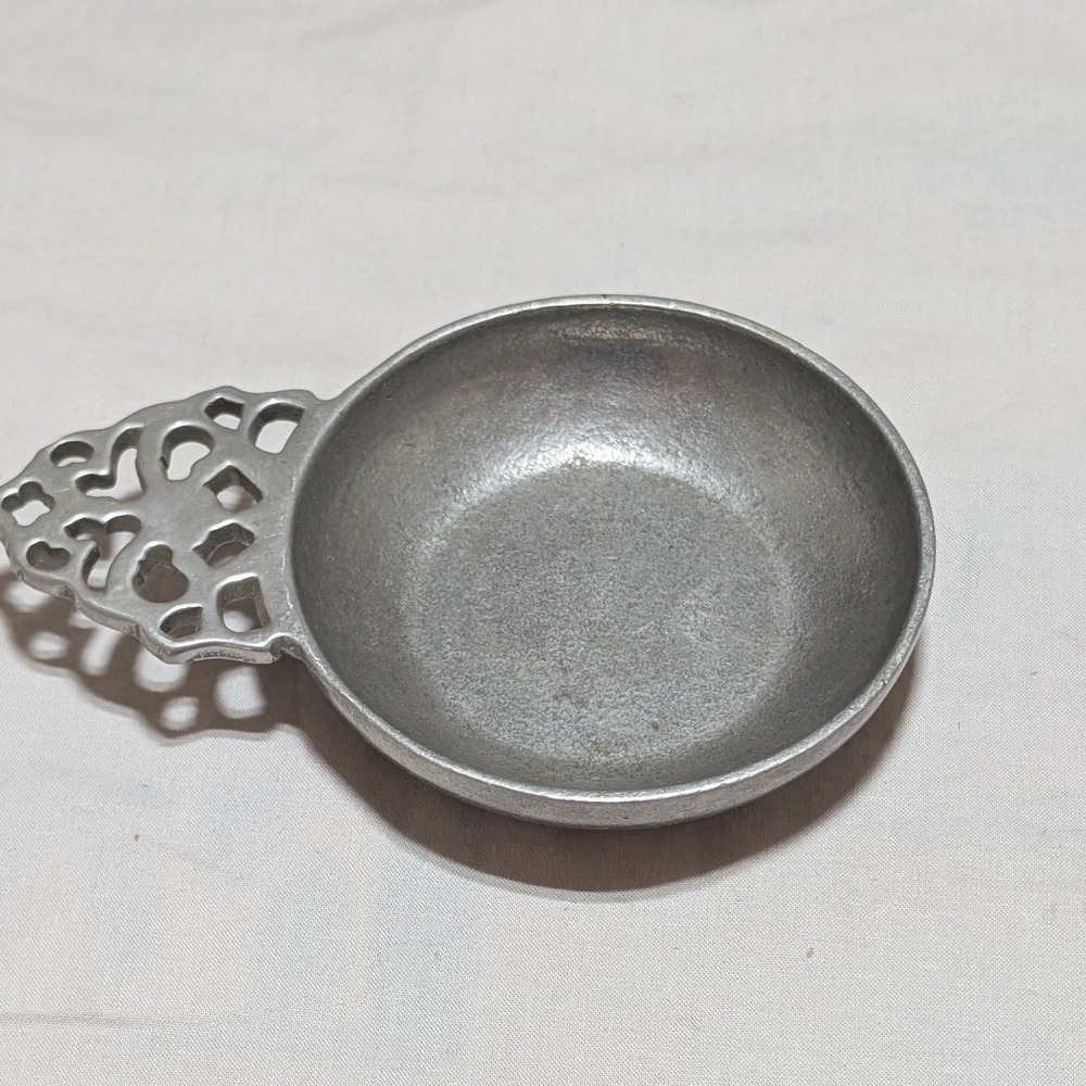Wilton Armetale RWP Pewter Porringer Bowl Pierced Handle USA Made Silver Tone